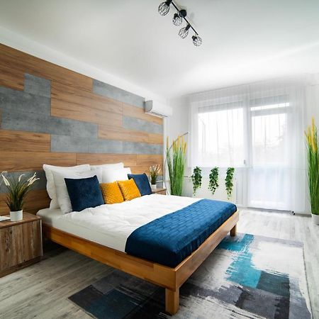 Comfort 18 - Best Family Layout- Balcony & Parking Miskolc Extérieur photo