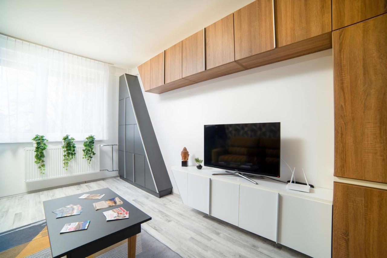 Comfort 18 - Best Family Layout- Balcony & Parking Miskolc Extérieur photo