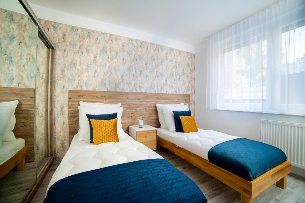 Comfort 18 - Best Family Layout- Balcony & Parking Miskolc Extérieur photo